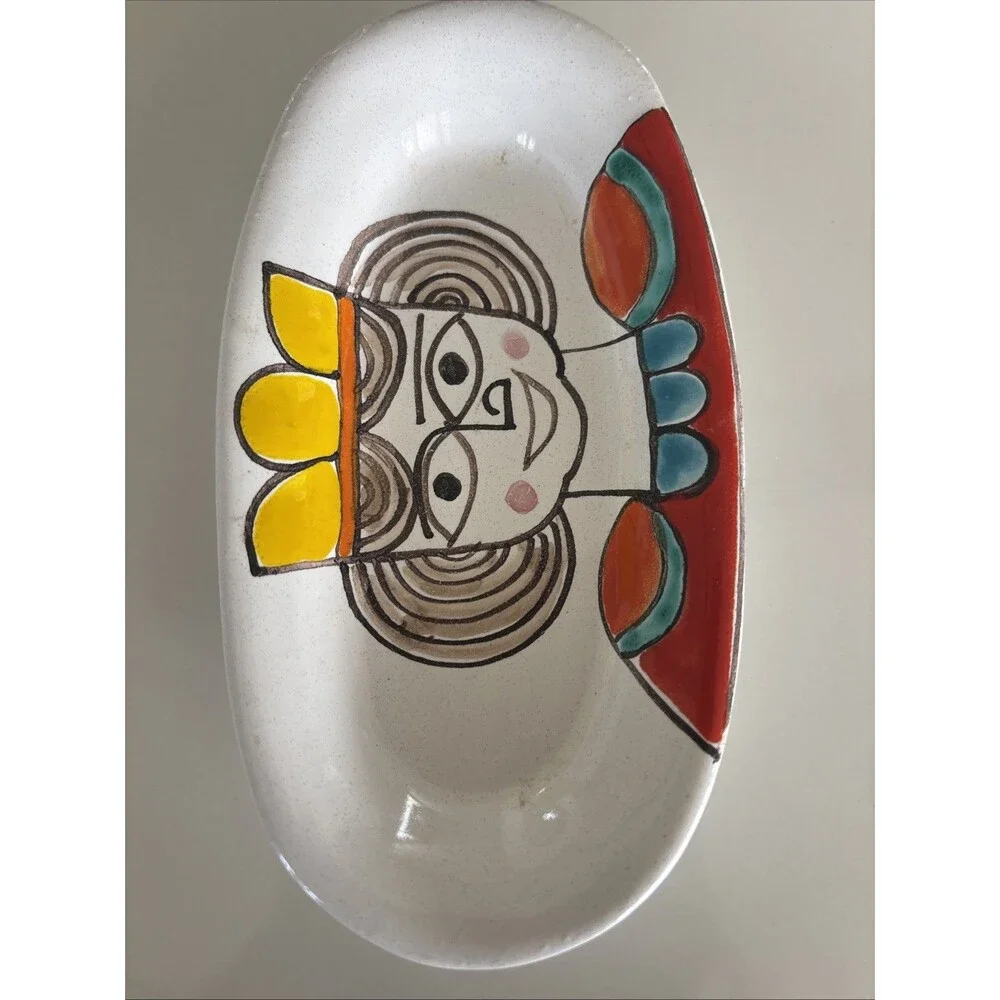 DeSimone Italian Pottery Small Oval Dish 298/16n  Queen Small  Chip On The Back